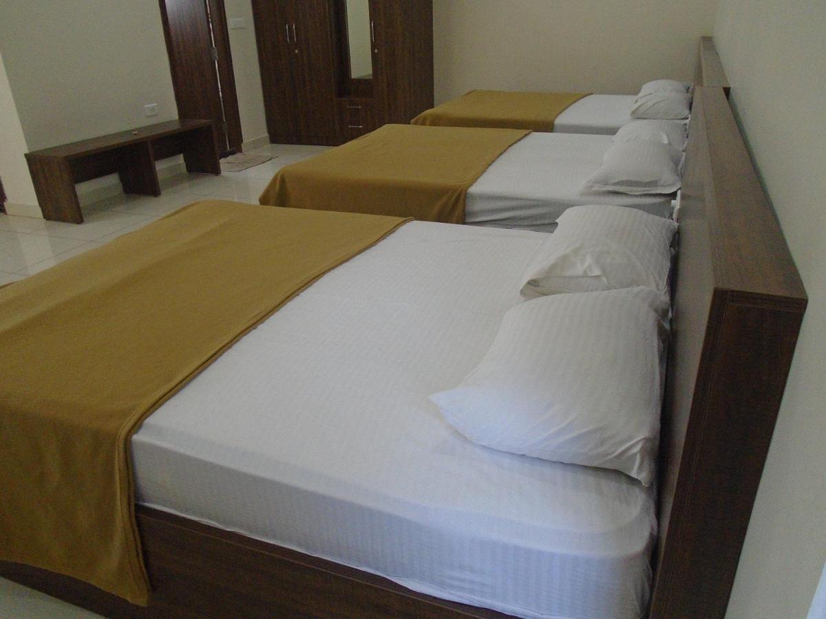 Ssr Residency Hotel Mandya Exterior photo